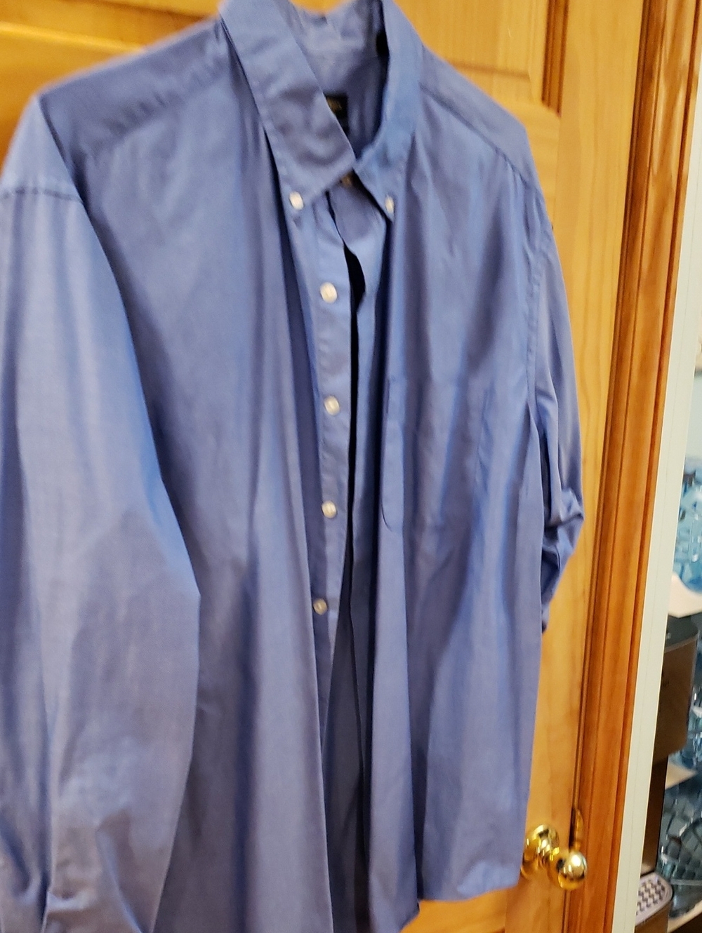 Club Room Men's Button-Down Shirt in Blue